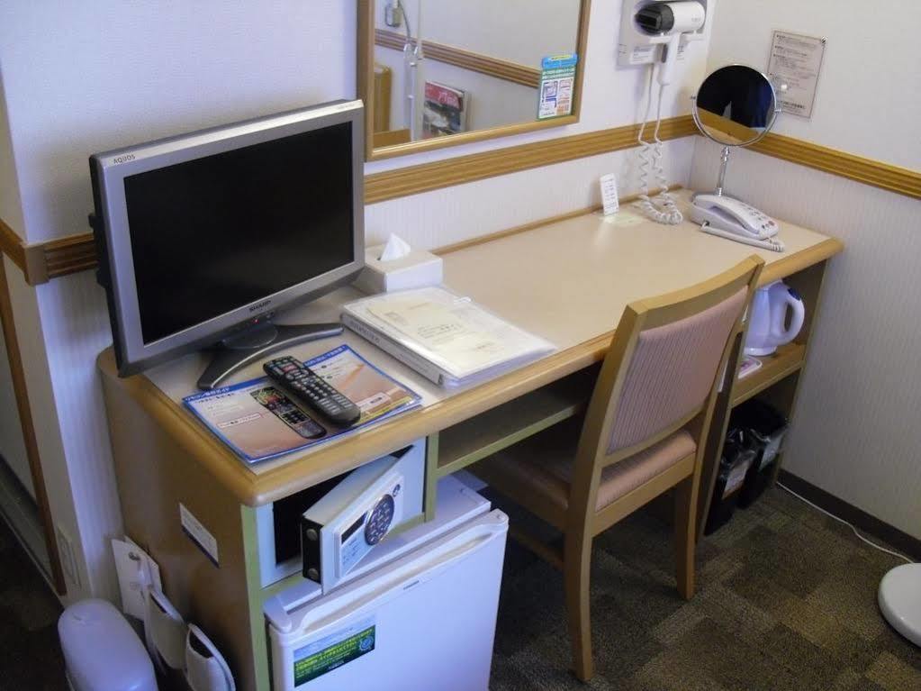 Toyoko Inn Sendai-Eki Nishi-Guchi Chuo מראה חיצוני תמונה