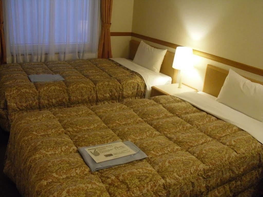 Toyoko Inn Sendai-Eki Nishi-Guchi Chuo מראה חיצוני תמונה